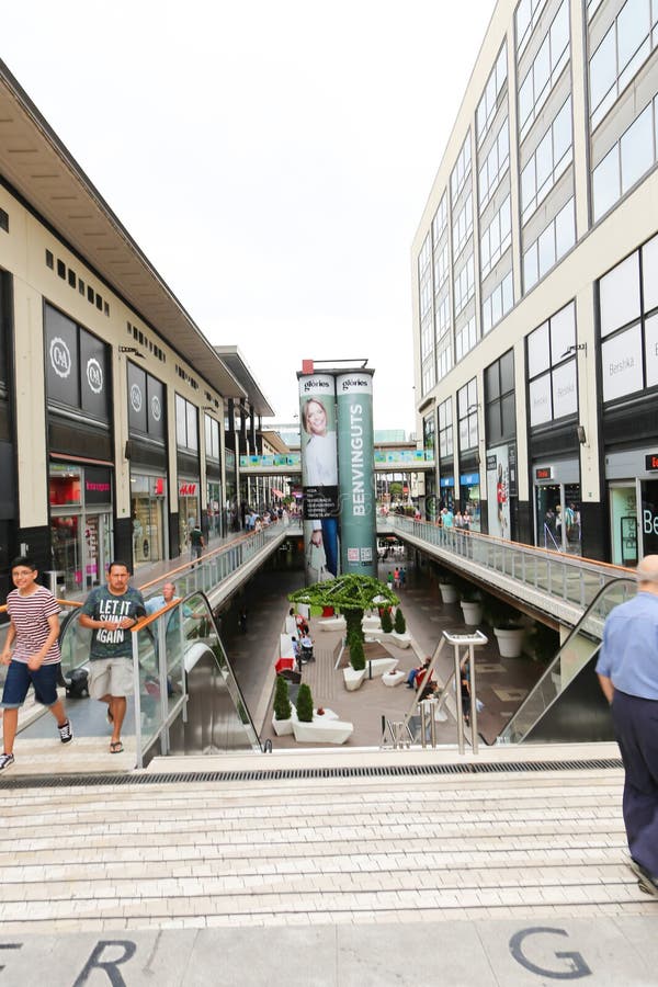Mall Barcelona, Spain editorial stock photo. Image of cloudy 45896063
