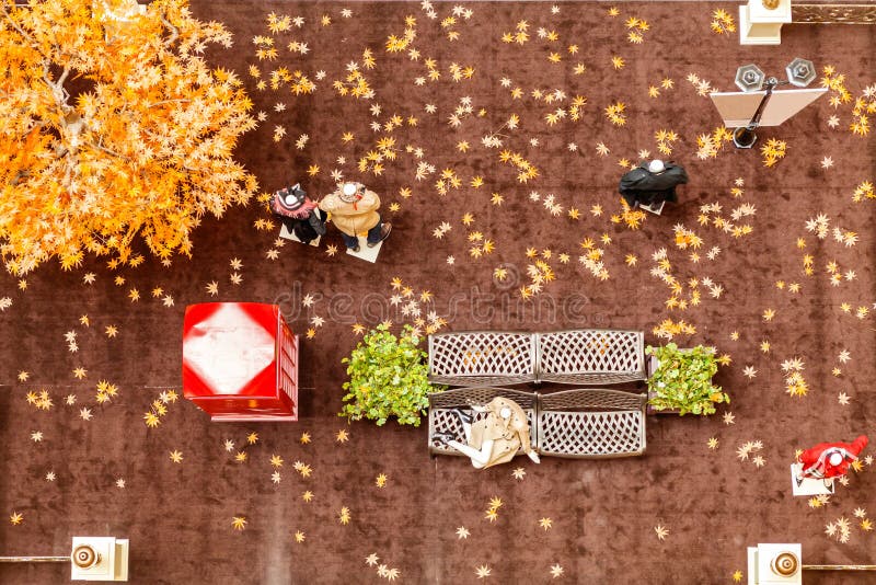 Mall fall stock image. Image of season, mall, leaves 59971649