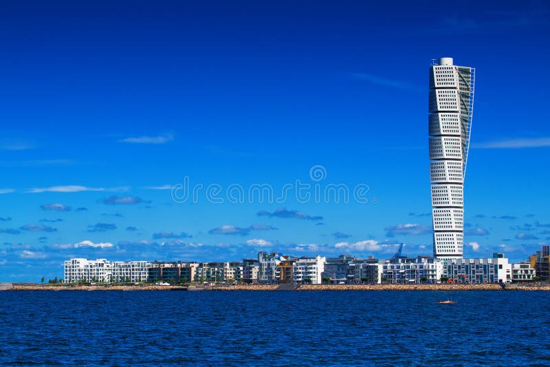 Malmo Cityscape met het Draaien van Torso stock afbeelding Malmo Cityscape met het Draaien van Torso stock afbeelding