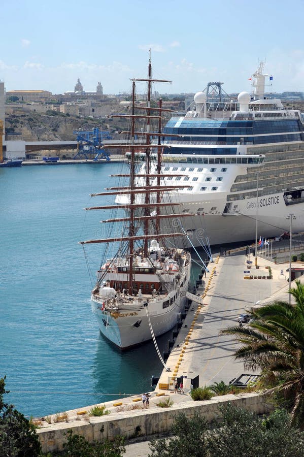 Malta cruise ships editorial stock photo. Image of mediterranean 26778498