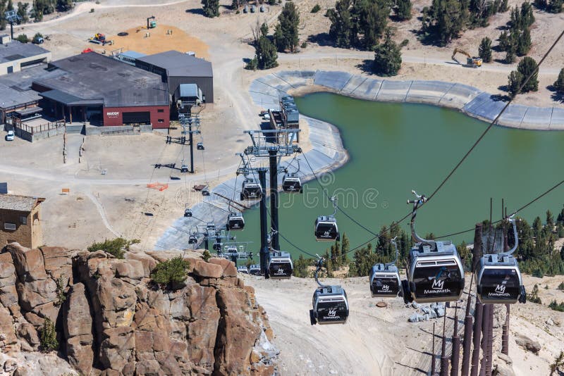 mammoth mccoy station dining room