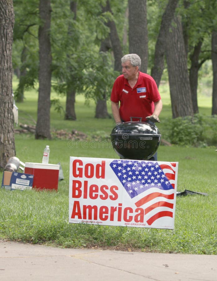 Man barbecues at Tea Party Rally
