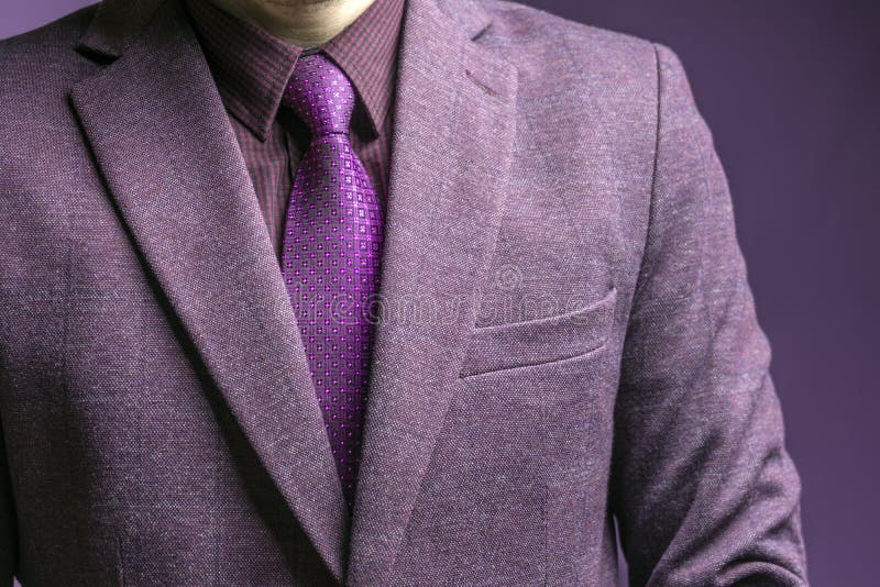 Man in een elegant, op maat gemaakt, duur pak Sluiten stock foto Man in een elegant, op maat gemaakt, duur pak Sluiten stock foto