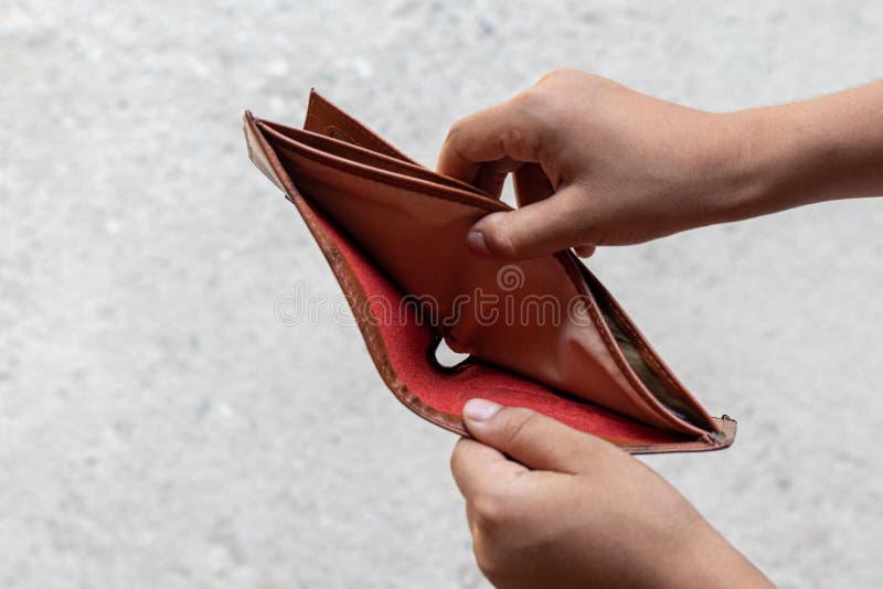 Man hand open an empty wallet on white background Stock Photo by ©mraoraor  141924156