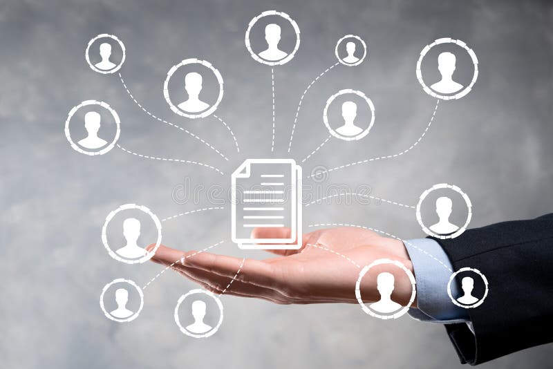 Man hold document e user iconcorporate data management system dms e conceito de sistema de gerenciamento de documentos. clique do ilustração do vetor