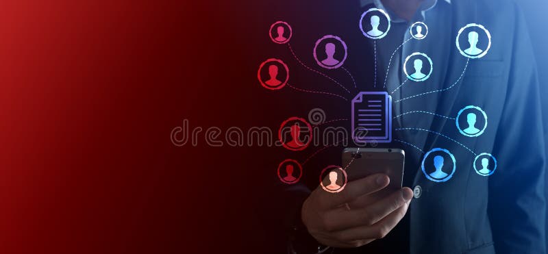 Man hold document e user iconcorporate data management system dms e conceito de sistema de gerenciamento de documentos. clique do fotografia de stock