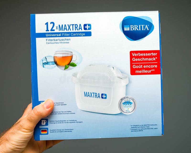 BRITA Marella avec pack de 12 cartouches MAXTRA PRO