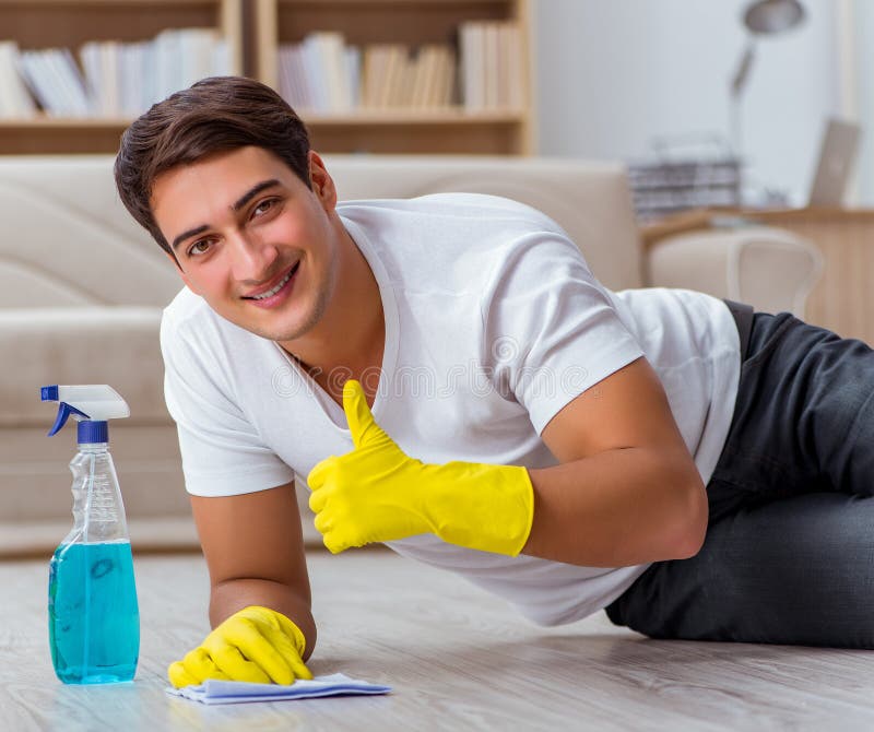 Муж чистит жену после. Фотосессия мужчина пылесос. Мужчина с пылесосом картинки. Husband clean.