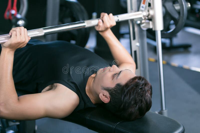 Menacingly. #workout #dumbell #lifting #progres #weightlifting #dumbel