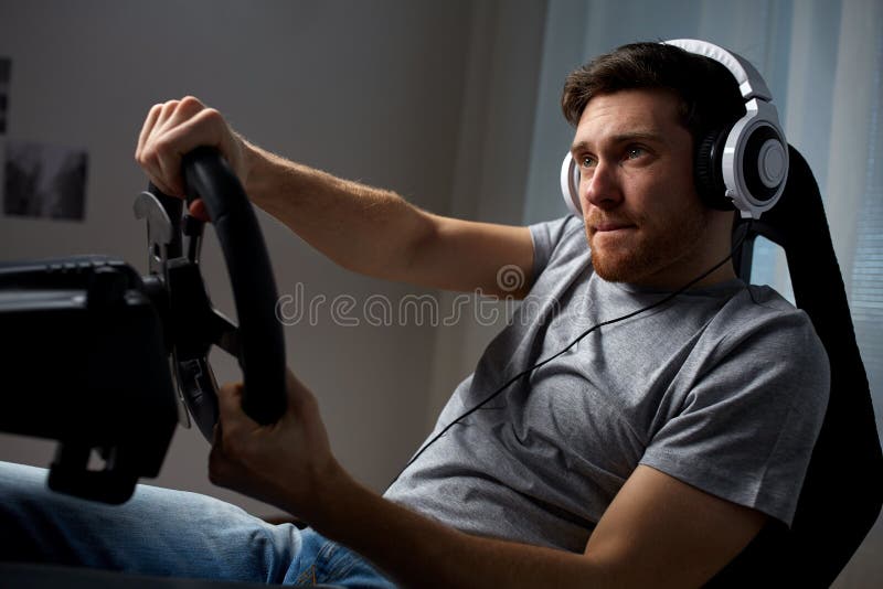 Pcgames download hi-res stock photography and images - Alamy