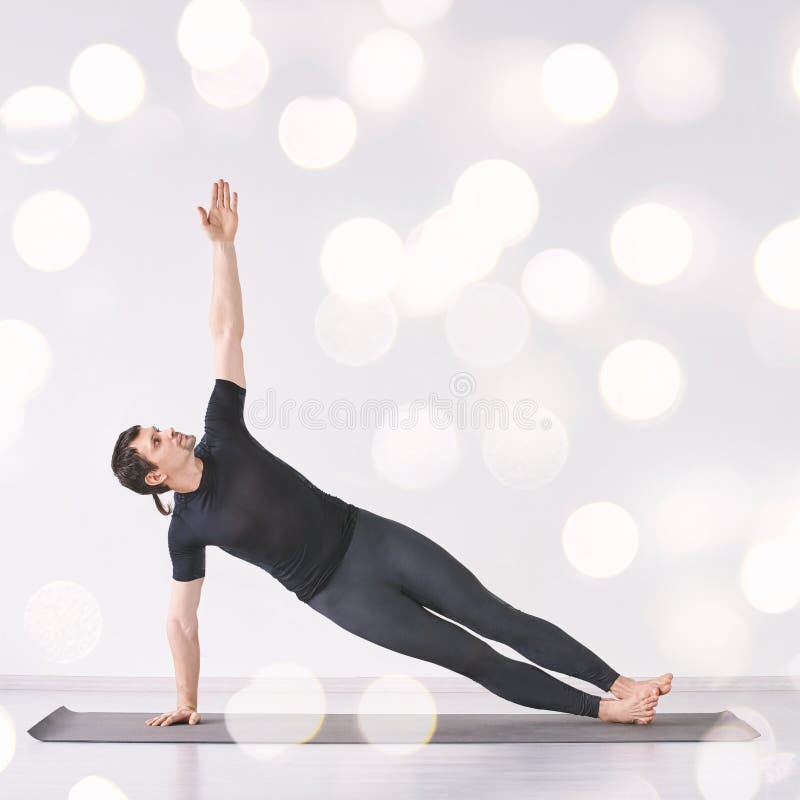 Yoga Pose Primer: Vasisthasana (Side Plank Pose) | Plank pose, Side plank  pose, Plank pose yoga