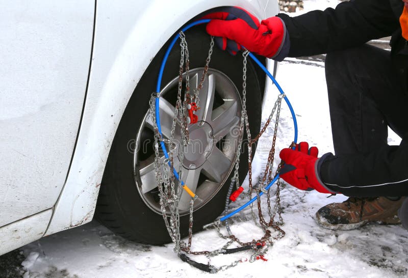 Installing Tire Chains Stock Photos Free & RoyaltyFree Stock Photos from Dreamstime