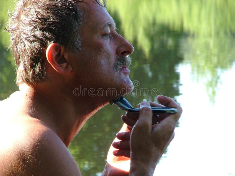 Man is shaving