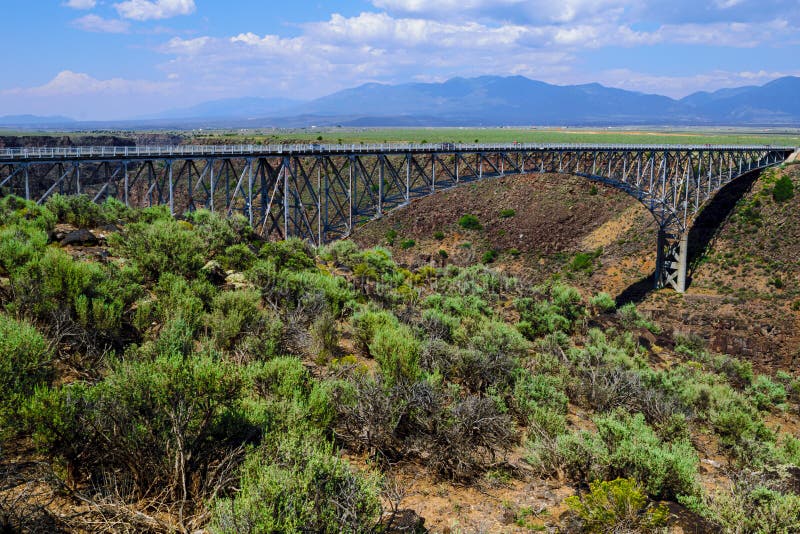 11 707 Desert Bridge Photos Free Royalty Free Stock Photos From Dreamstime 11 707 Desert Bridge Photos Free Royalty Free Stock Photos From Dreamstime