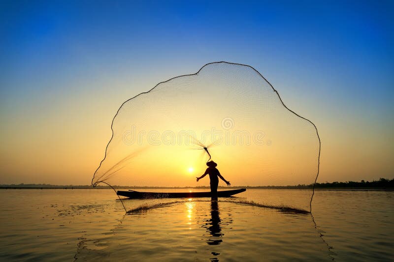 Fisherman Throw Net Stock Photos - 7,639 Images