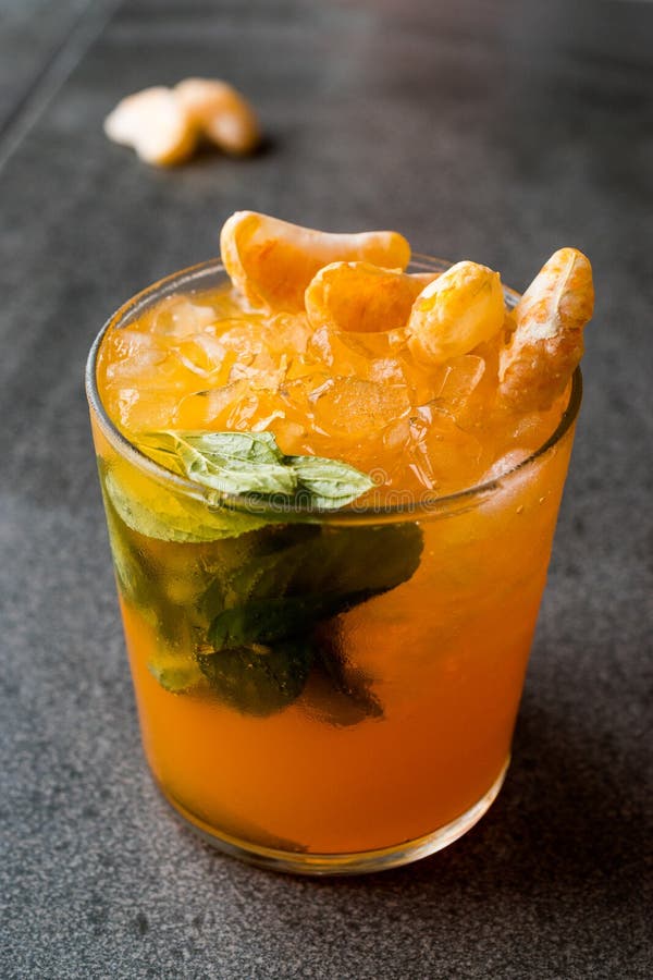 Mandarin Mojito Cocktail with Mint Leaves and Crushed Ice / Tangerine ...