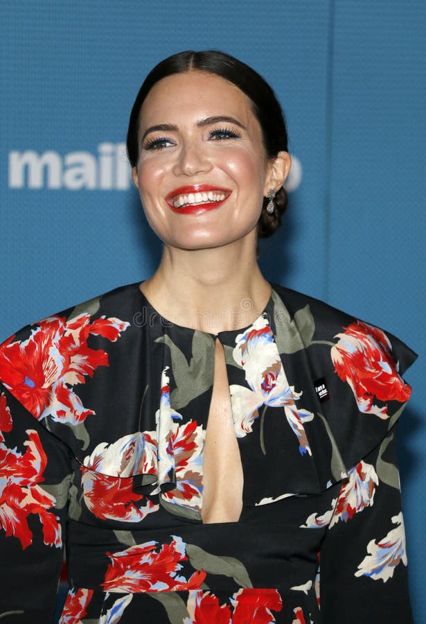 Mandy Moore editorial photography. Image of gala, hollywood - 130833042