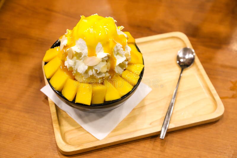 Mango Bingsu stock image. Image of wipping, mango, bingsu - 83881619