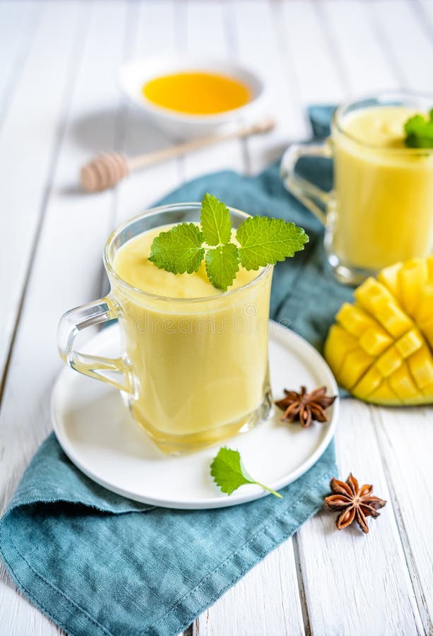 Mango Lassi - Traditional Indian Yoghurt Drink Stock Photo - Image of ...
