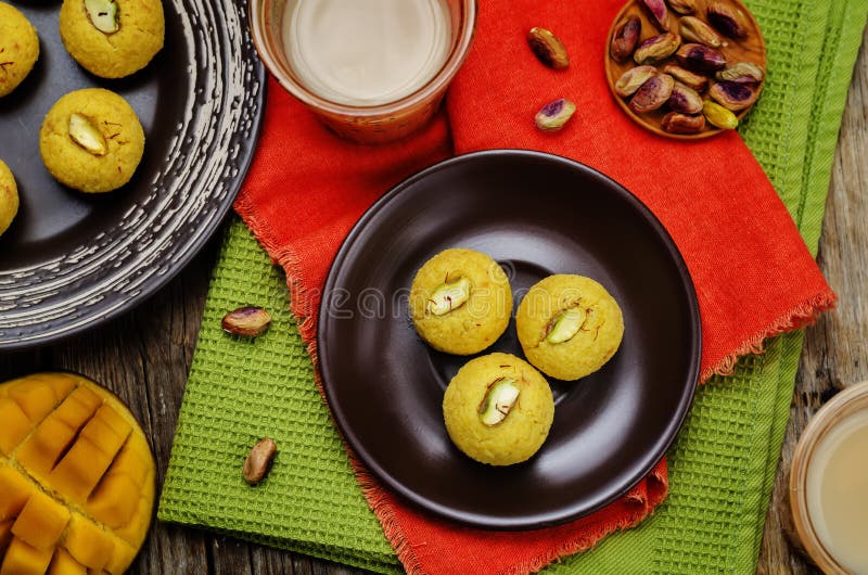 How to Make Bengali Mango Sandesh? Huiily