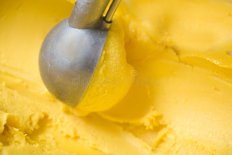 MangofruchtEiscremeschaufel