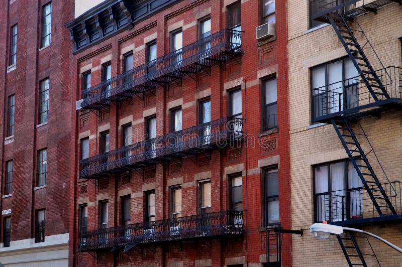 Manhattan s apartments stock image. Image of fire, manhattan 16477843