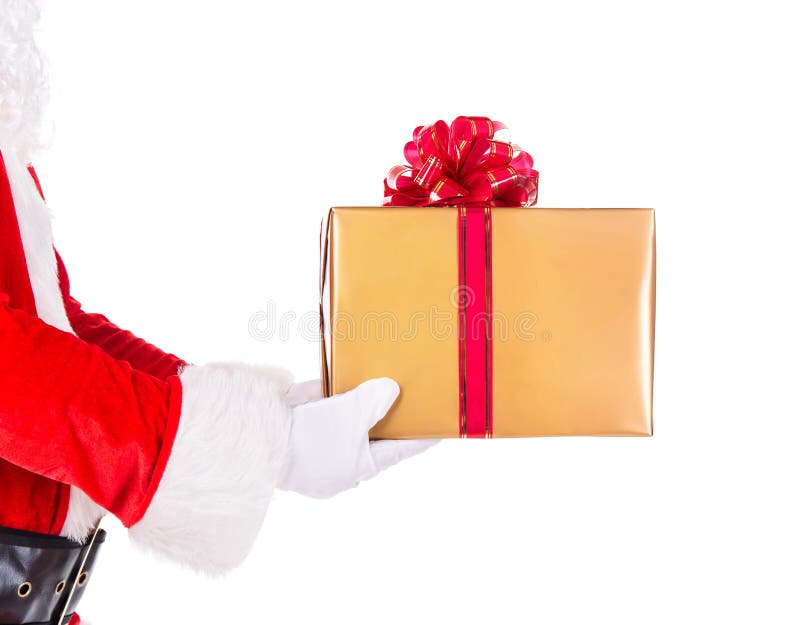 Mani di Santa Claus con il contenitore di regalo isolato su fondo bianco immagine stock libera da diritti Mani di Santa Claus con il contenitore di regalo isolato su fondo bianco immagine stock libera da diritti