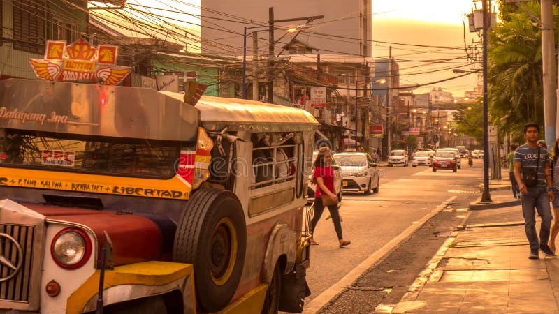 Street Scene in Makati, Manila Editorial Photography - Image of