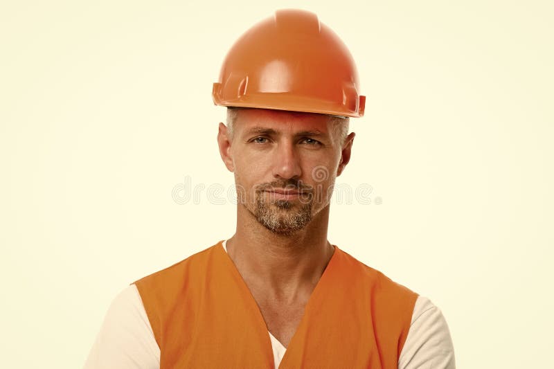 Mann Im Helm Geben Sie Bauhelm Auf Baustelle Konstruktor Gekleidet In Der Schutzweste Und Helm Bau Stockbild Bild Von Bauschlosser Feuer 198373223
