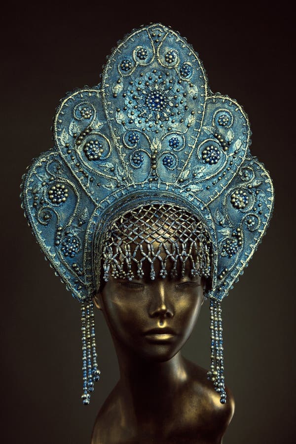 creative headpieces