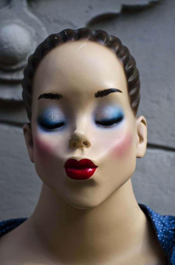 Mannequin kiss stock photo. Image of face, head, colour 19432068