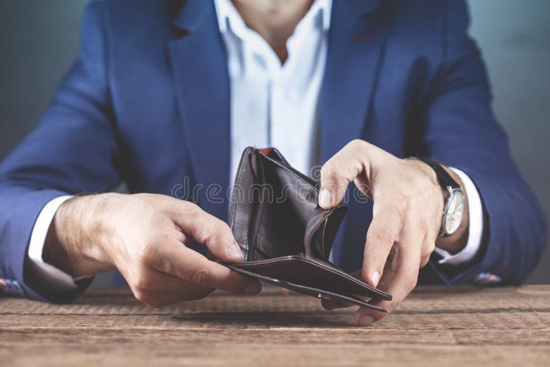 Mannhandleere Geldbörse stockbild Mannhandleere Geldbörse stockbild