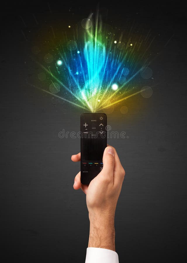 Mano con il segnale telecomandato ed esplosivo fotografia stock libera da diritti Mano con il segnale telecomandato ed esplosivo fotografia stock libera da diritti