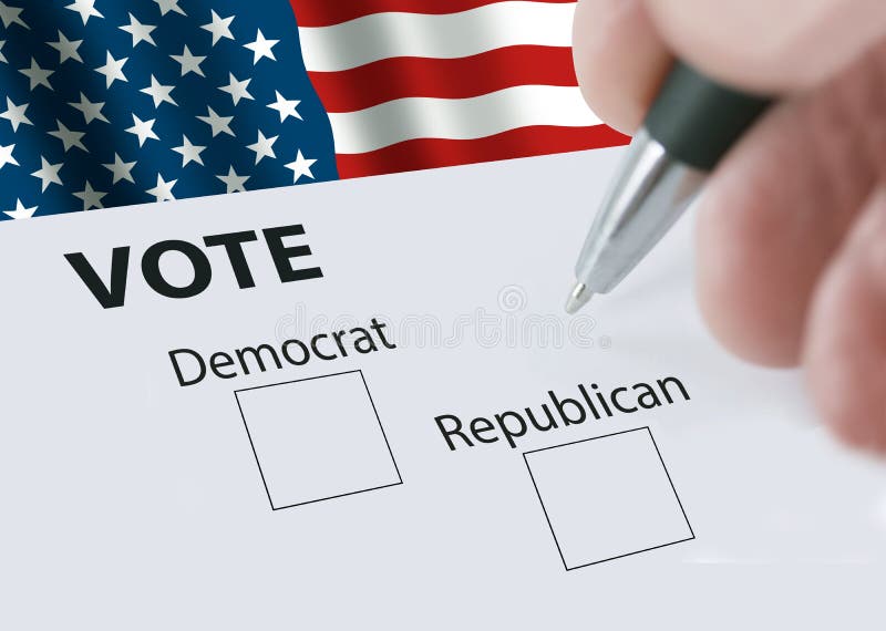 Mano di votanti segnare la casella di controllo con penna presso il partito democratico o il partito repubblicano