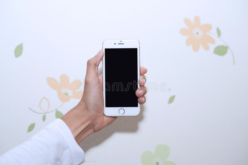 Manos y teléfonos celulares Dispositivo de comunicación foto de archivo libre de regalías Manos y teléfonos celulares Dispositivo de comunicación foto de archivo libre de regalías