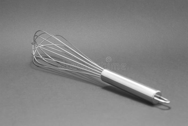 https://thumbs.dreamstime.com/b/manual-hand-egg-beater-mixer-isolated-gray-background-55688471.jpg