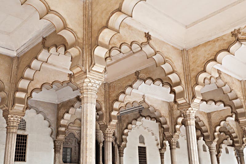 Many arches inside Red Fort