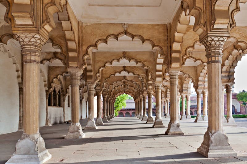 Many arches inside Red Fort