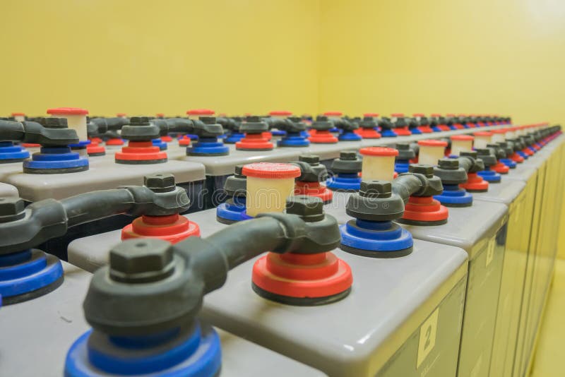 Cables for Batteries with the Positive and Negative Terminals on a