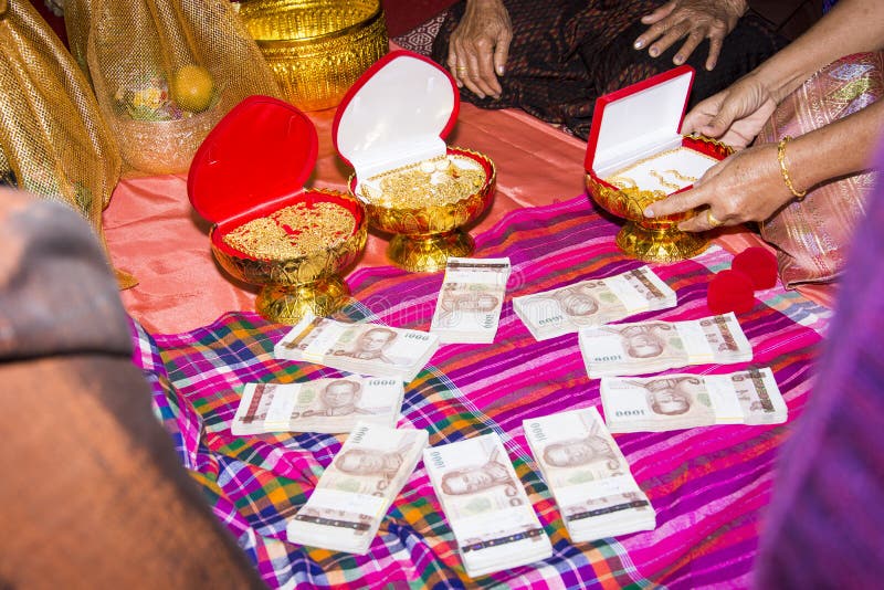 Many One Billion Bath and Gold Necklace Stock Image Image of thailand