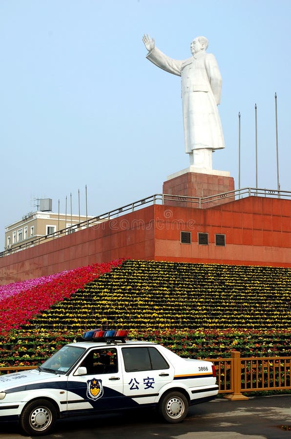 A statue of Chairman Mao Zedong in Sichuan, China. A statue of Chairman Mao Zedong in Sichuan, China.