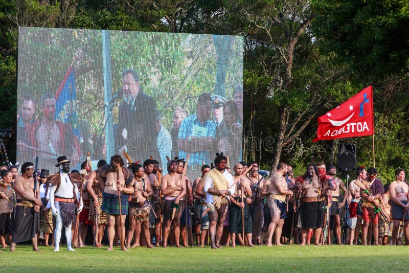 Maori πολεμιστές στο 150ο εορτασμό επετείου της μάχης της πύλης PA στοκ εικόνα Maori πολεμιστές στο 150ο εορτασμό επετείου της μάχης της πύλης PA στοκ εικόνα