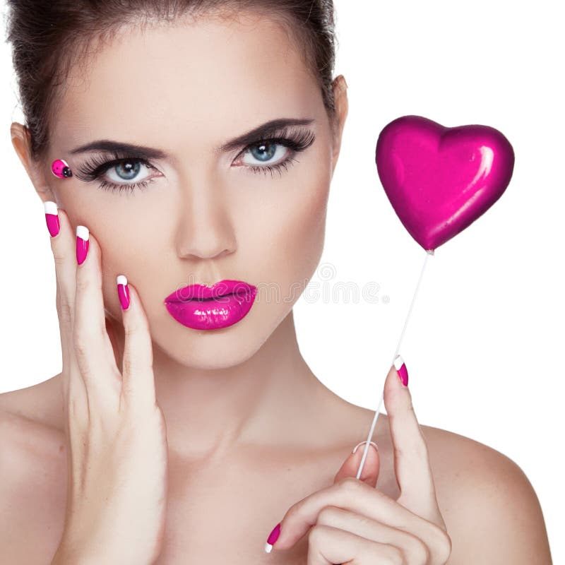 Maquillage lumineux. Portrait de beauté. Belle femme touchant son fa photo stock Maquillage lumineux. Portrait de beauté. Belle femme touchant son fa photo stock