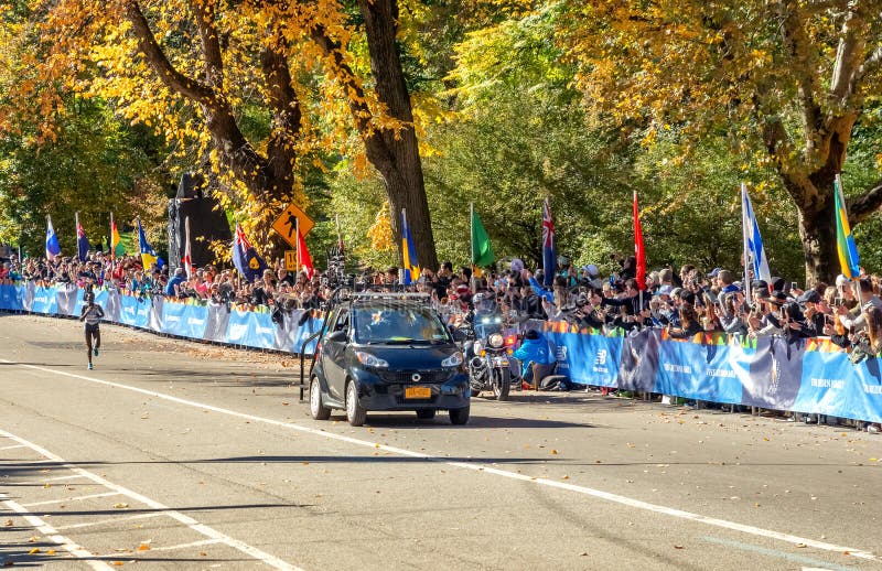 marathon-annuel-de-new-york-city-photo-stock-ditorial-image-du-mouvement-aptitude-130764773