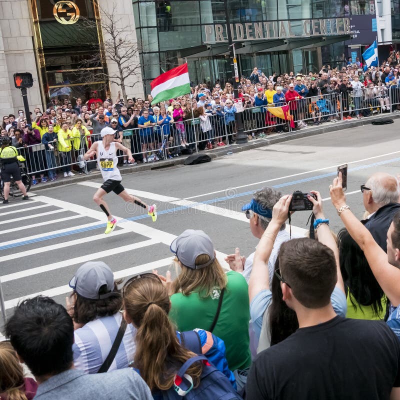 Maratón 2017 de Boston imágenes de archivo libres de regalías Maratón 2017 de Boston imágenes de archivo libres de regalías