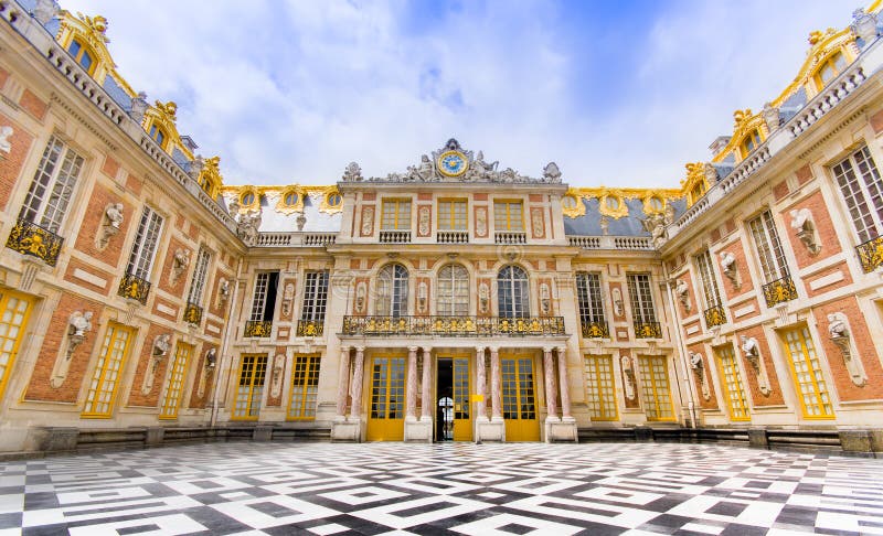 Marble Court, Cour De Marbre, Versailles Palace Editorial Photo - Image ...