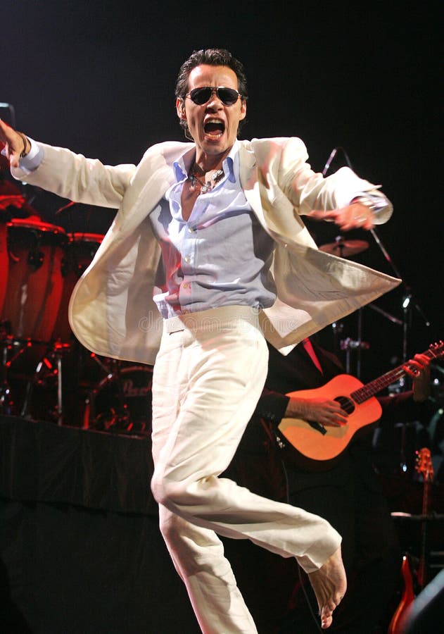 Marc Anthony Performs in Concert Editorial Stock Image Image of miami