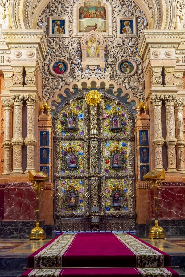 Marcha Rusia De San Petersburgo 2022 : Puerta Decorada De Iconostasis En La Iglesia Del Salvador Sobre Sangre Derramada Foto de archivo editorial - Imagen de monumento, iglesia: 261492213 Marcha Rusia De San Petersburgo 2022 : Puerta Decorada De Iconostasis En La Iglesia Del Salvador Sobre Sangre Derramada Foto de archivo editorial - Imagen de monumento, iglesia: 261492213