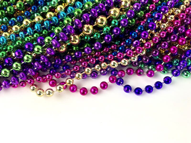 Mardi Gras pryder med pärlor arkivbild Mardi Gras pryder med pärlor arkivbild