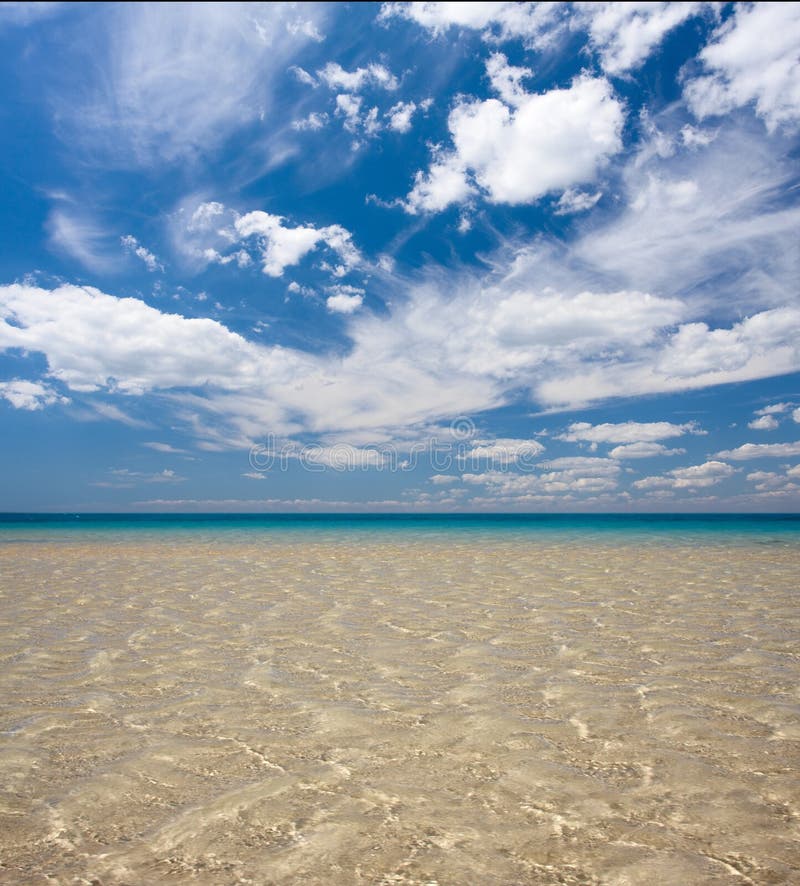 Mare e cielo fotografia stock libera da diritti